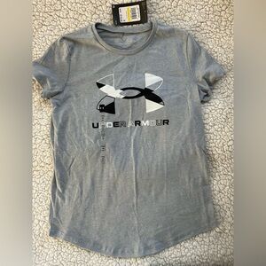 Under armour T-Shirt -NWT